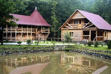 Ucraina Hotel Turja Pasika, Exteriorul